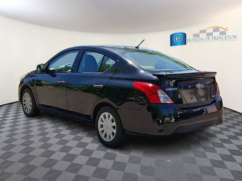 Used 2015 Nissan Versa S Plus FWD image 4