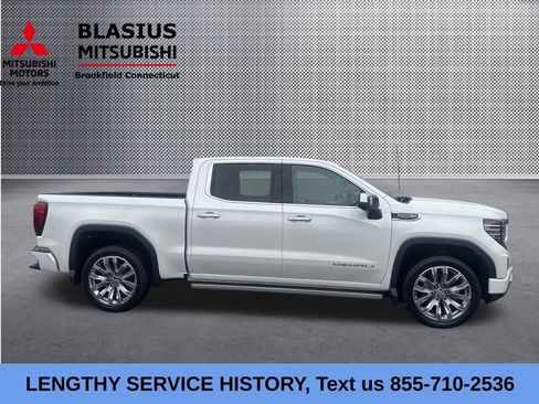Used 2023 GMC Sierra 1500 Denali AWD/4WD image 4