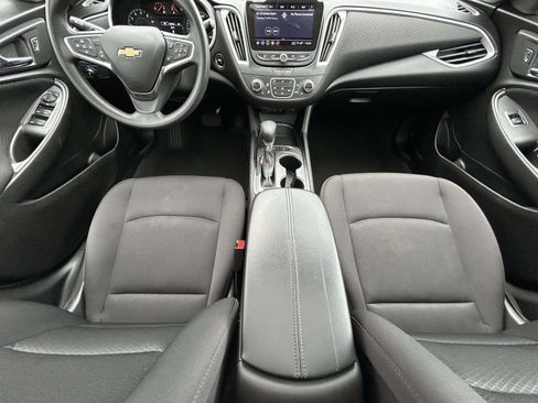 Used 2024 Chevrolet Malibu LT image 13