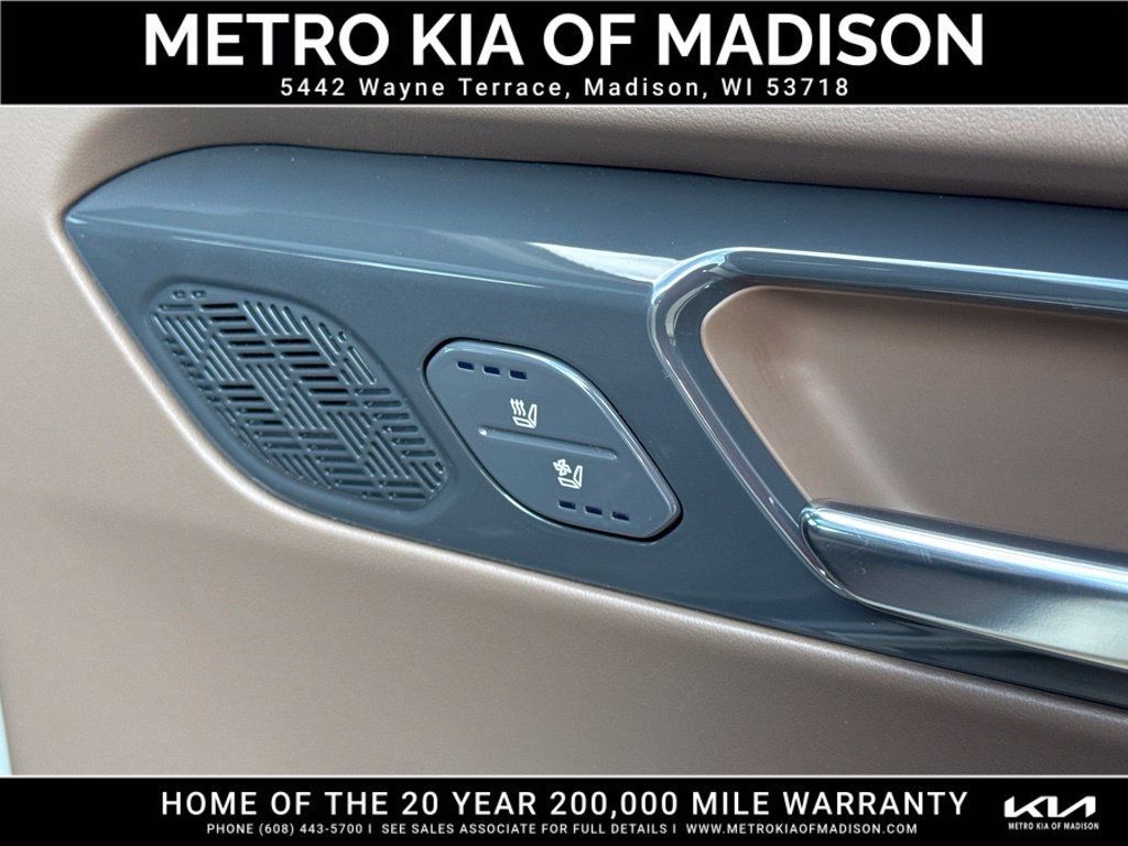 Used 2024 Kia EV9 Land AWD/4WD image 50