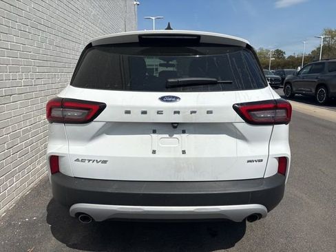 Used 2025 Ford Escape Active image 3