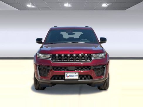 New 2026 Jeep Grand Cherokee Laredo image 6