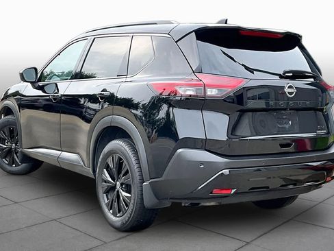 Certified 2023 Nissan Rogue SV w/ SV Premium B Package FWD image 12
