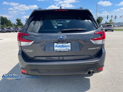 Used 2023 Subaru Forester Limited AWD/4WD image 6