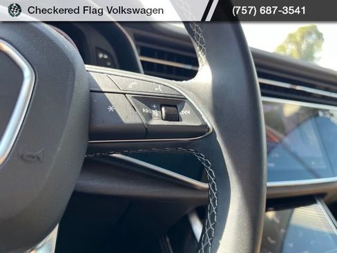 Used 2025 Audi Q7 3.0T Premium Plus image 35