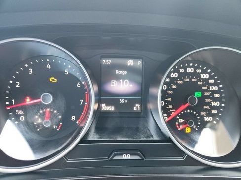 Used 2020 Volkswagen Tiguan SE R-Line AWD/4WD image 11