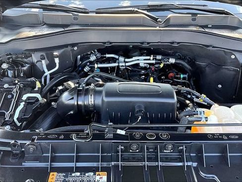 Used 2022 Ford Explorer XLT RWD image 7