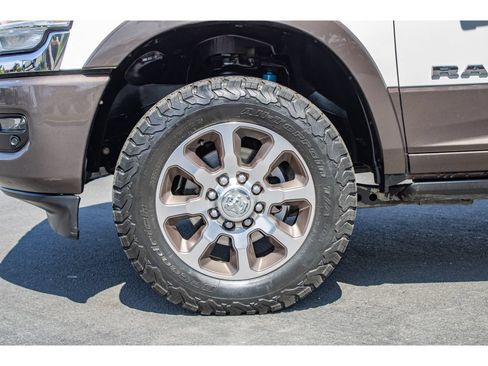 Used 2019 RAM 2500 Limited AWD/4WD image 5