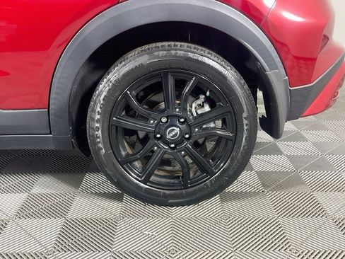 Used 2022 Nissan Kicks SR w/ Premium Package FWD image 31