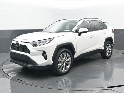 Used 2019 Toyota RAV4 XLE Premium w/ Advanced Technology Package image 25