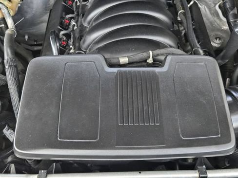 Used 2023 Chevrolet Suburban High Country AWD/4WD image 28