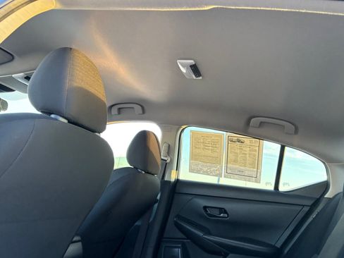 Certified 2024 Nissan Sentra SV image 34