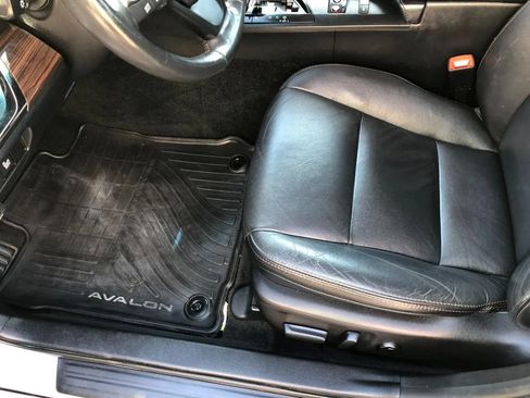 Used 2013 Toyota Avalon XLE Touring FWD image 11