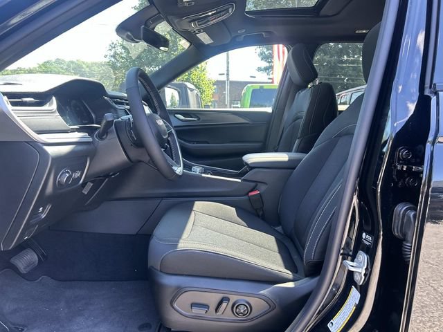 New 2026 Jeep Grand Cherokee Laredo X AWD/4WD image 7