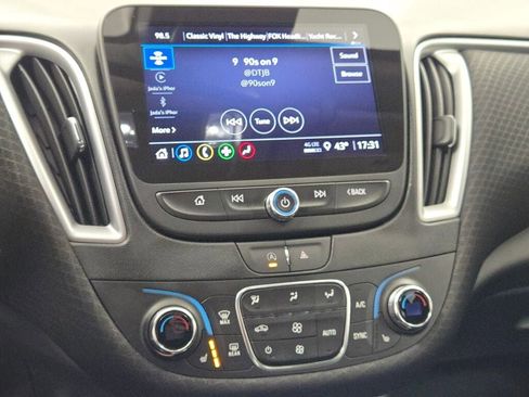 Used 2024 Chevrolet Malibu LT image 26