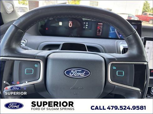 Used 2025 Ford Expedition Platinum AWD/4WD image 16