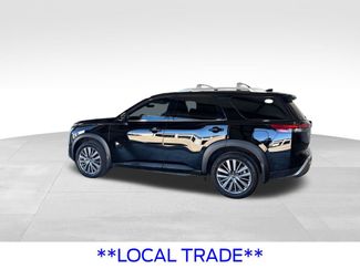 Used 2024 Nissan Pathfinder SL w/ SL Premium Package FWD video 2