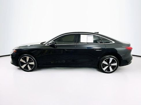 Used 2025 Audi A5 2.0T Premium Plus w/ Premium Plus AWD/4WD image 5