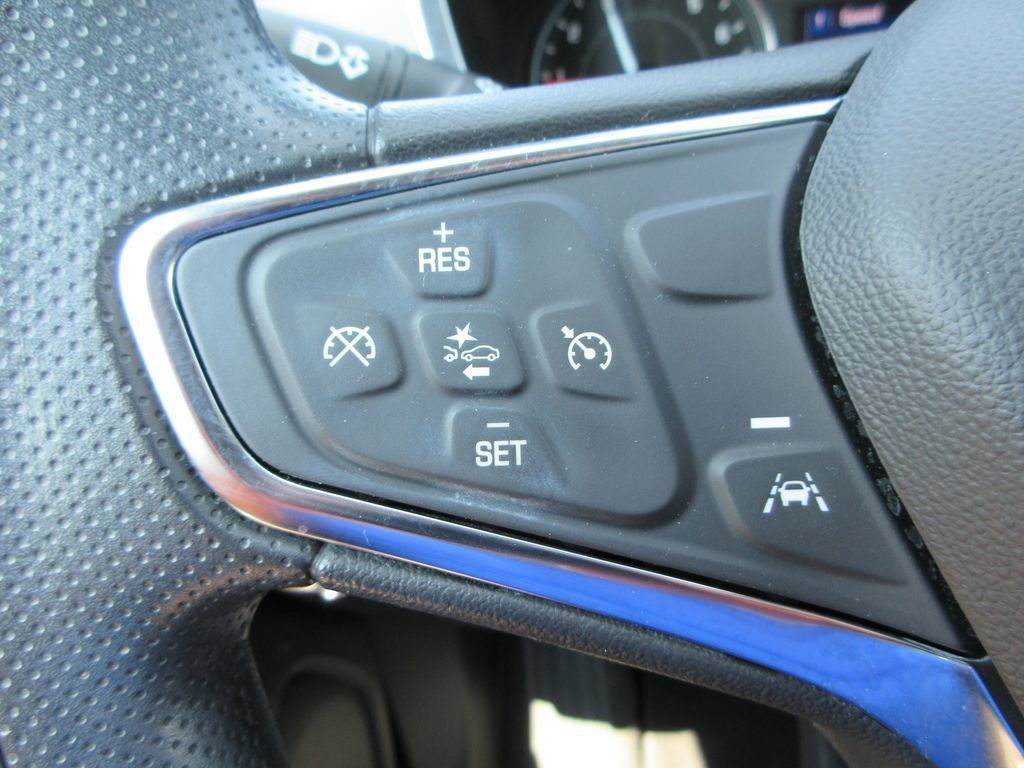 Used 2024 Chevrolet Equinox LS w/ LS Convenience Package FWD image 24