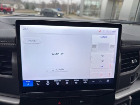 Used 2023 Ford Expedition Max XLT image 21