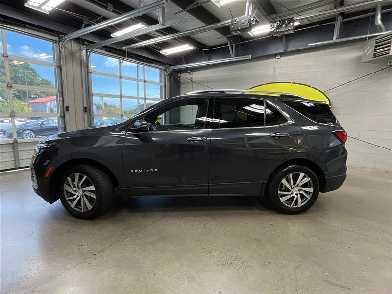 Used 2022 Chevrolet Equinox Premier AWD/4WD image 2
