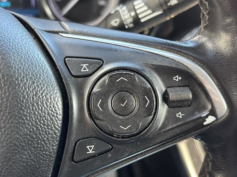 Used 2020 Buick Envision Essence image 28