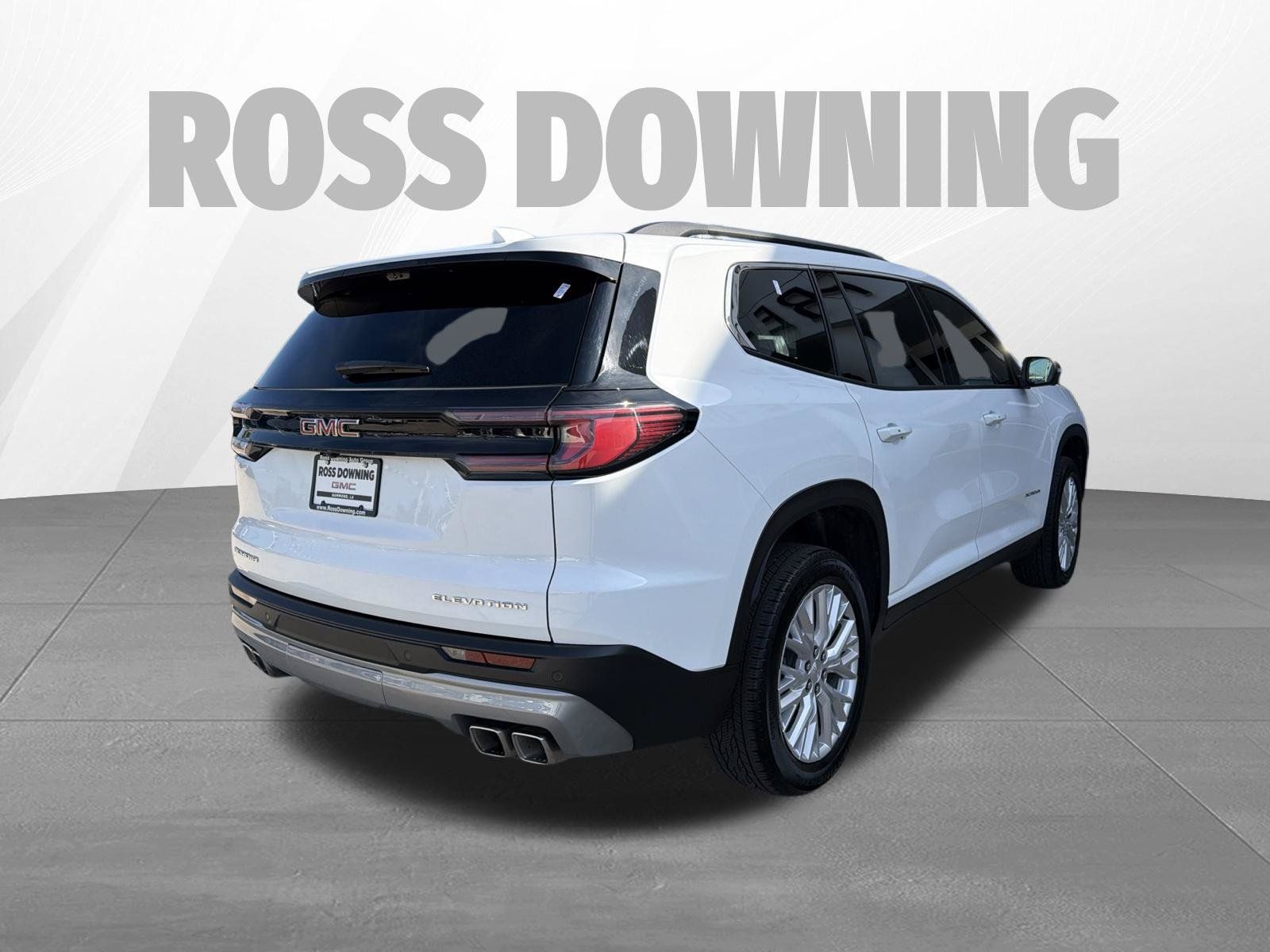 Used 2026 GMC Acadia Elevation w/ Elevation Premium Package FWD image 4