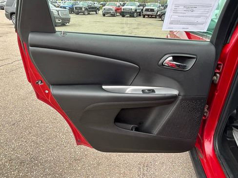 Used 2017 Dodge Journey SE FWD image 13