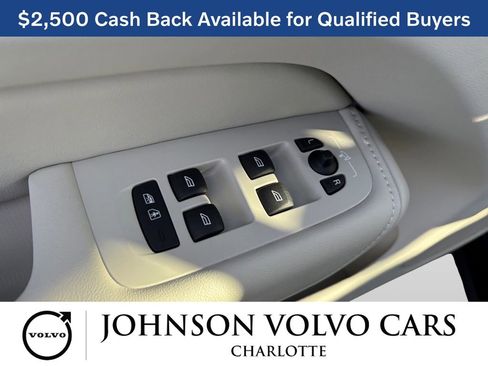 New 2026 Volvo XC60 B5 Ultra w/ Protection Package Premier image 11