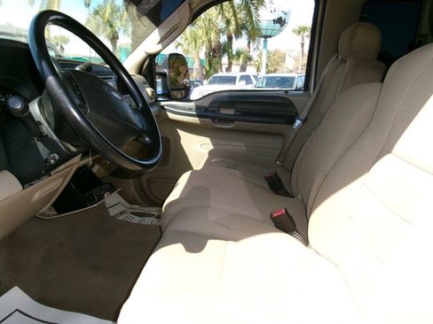 Used 2006 Ford F250 XLT AWD/4WD image 6