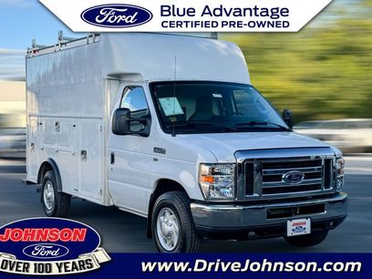Certified 2017 Ford E-350 and Econoline 350 Super Duty w/ Power Windows & Locks Group