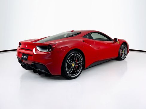 Certified 2017 Ferrari 488 GTB RWD image 7