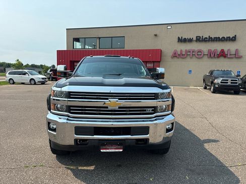 Used 2015 Chevrolet Silverado 2500 LTZ w/ Duramax Plus Package AWD/4WD image 8