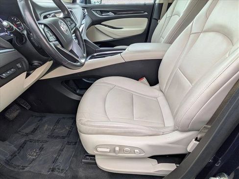 Used 2022 Buick Enclave Premium image 14