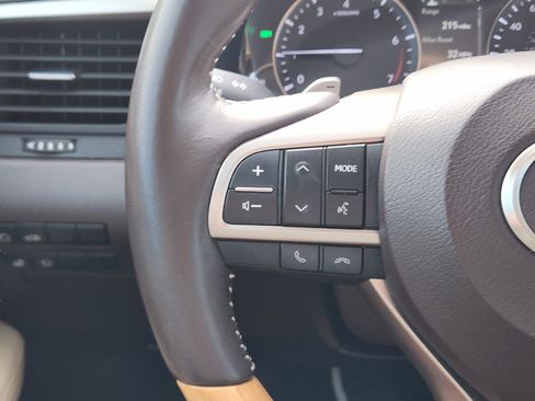 Used 2020 Lexus RX 350L FWD w/ Premium Package image 27