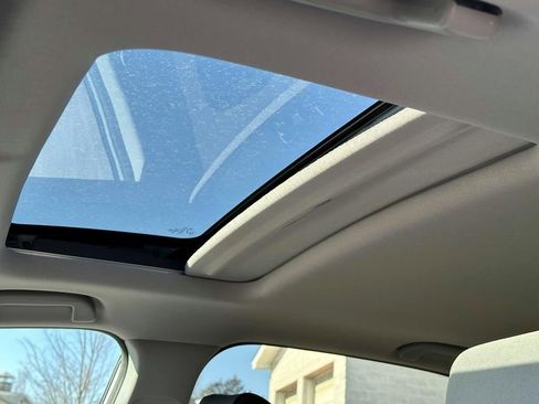 Used 2019 Honda CR-V EX image 18