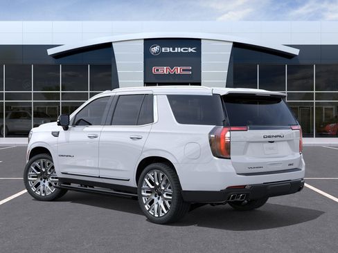 New 2026 GMC Yukon Denali Ultimate AWD/4WD image 3