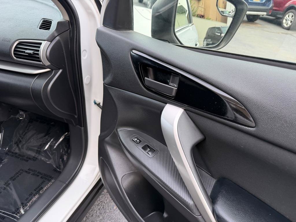 Used 2020 Mitsubishi Eclipse Cross ES FWD image 19