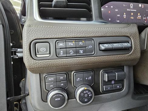 Used 2022 GMC Yukon XL Denali w/ Max Trailering Package AWD/4WD image 33