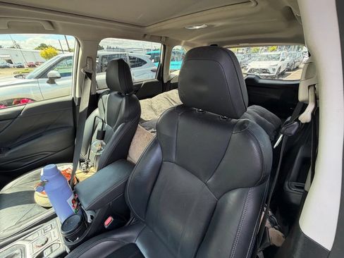 Used 2020 Subaru Forester Limited w/ Popular Package #3 AWD/4WD image 9