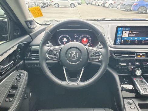 Used 2025 Acura MDX w/ Technology Package FWD image 24