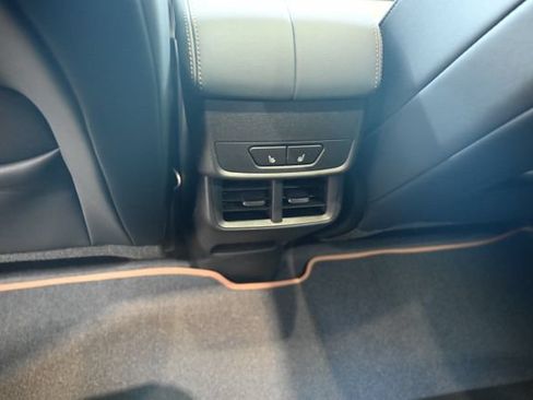 New 2026 GMC Terrain AT4 w/ Convenience Package III AWD/4WD image 27