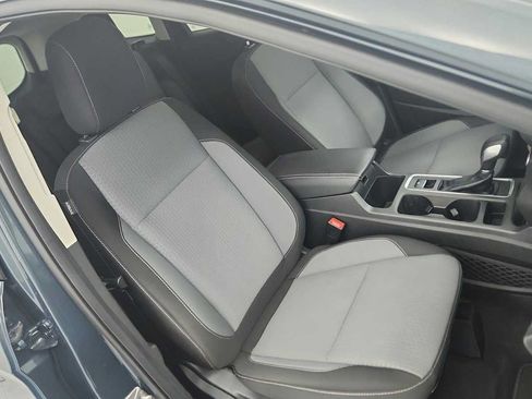 Used 2019 Ford Escape SE FWD image 21