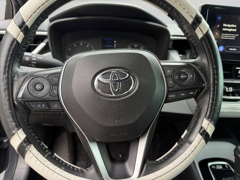 Used 2024 Toyota Corolla SE FWD image 18