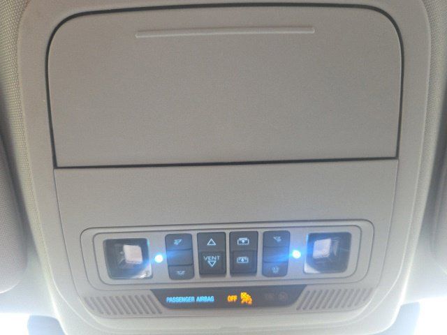 Used 2023 Ford Explorer XLT w/ Equipment Group 202A AWD/4WD image 29