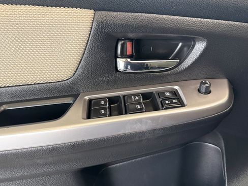 Used 2016 Subaru Crosstrek 2.0i Premium w/ Popular Package #2 image 10