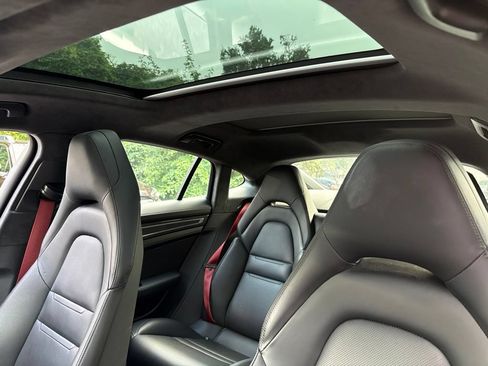 Used 2019 Porsche Panamera GTS AWD/4WD image 17