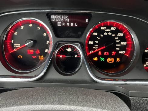 Used 2014 GMC Acadia SLE AWD/4WD image 7
