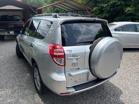 Used 2012 Toyota RAV4 4WD w/ Value Pkg image 5