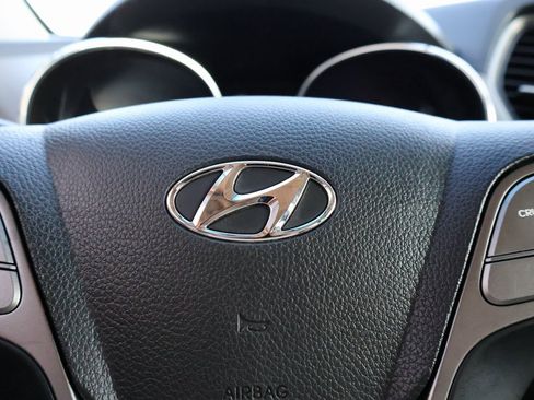 Used 2017 Hyundai Santa Fe Sport image 28